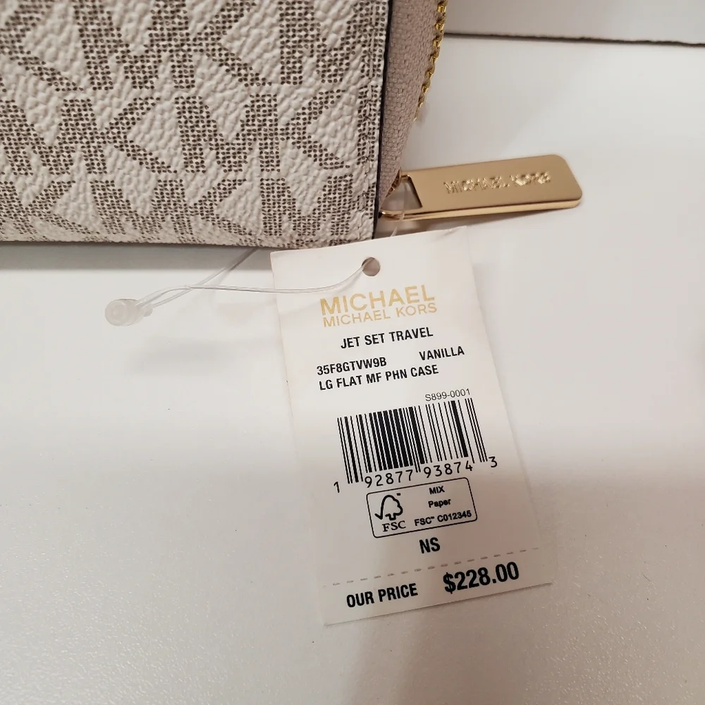 Jet Set Large Phone Wristlet Wallet Vanilla MK Powder Blush pink